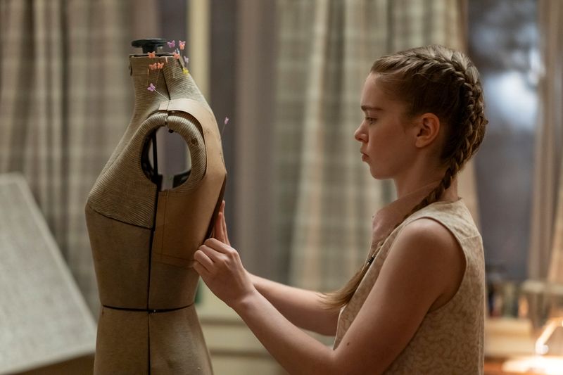 Photos: First Look at New Series Adaptation of Stephen King's CARRIE — photo 7 of 7