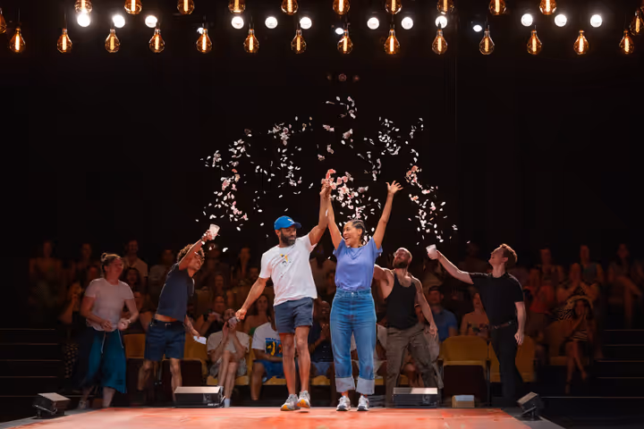 Every Brilliant Thing Production Photo