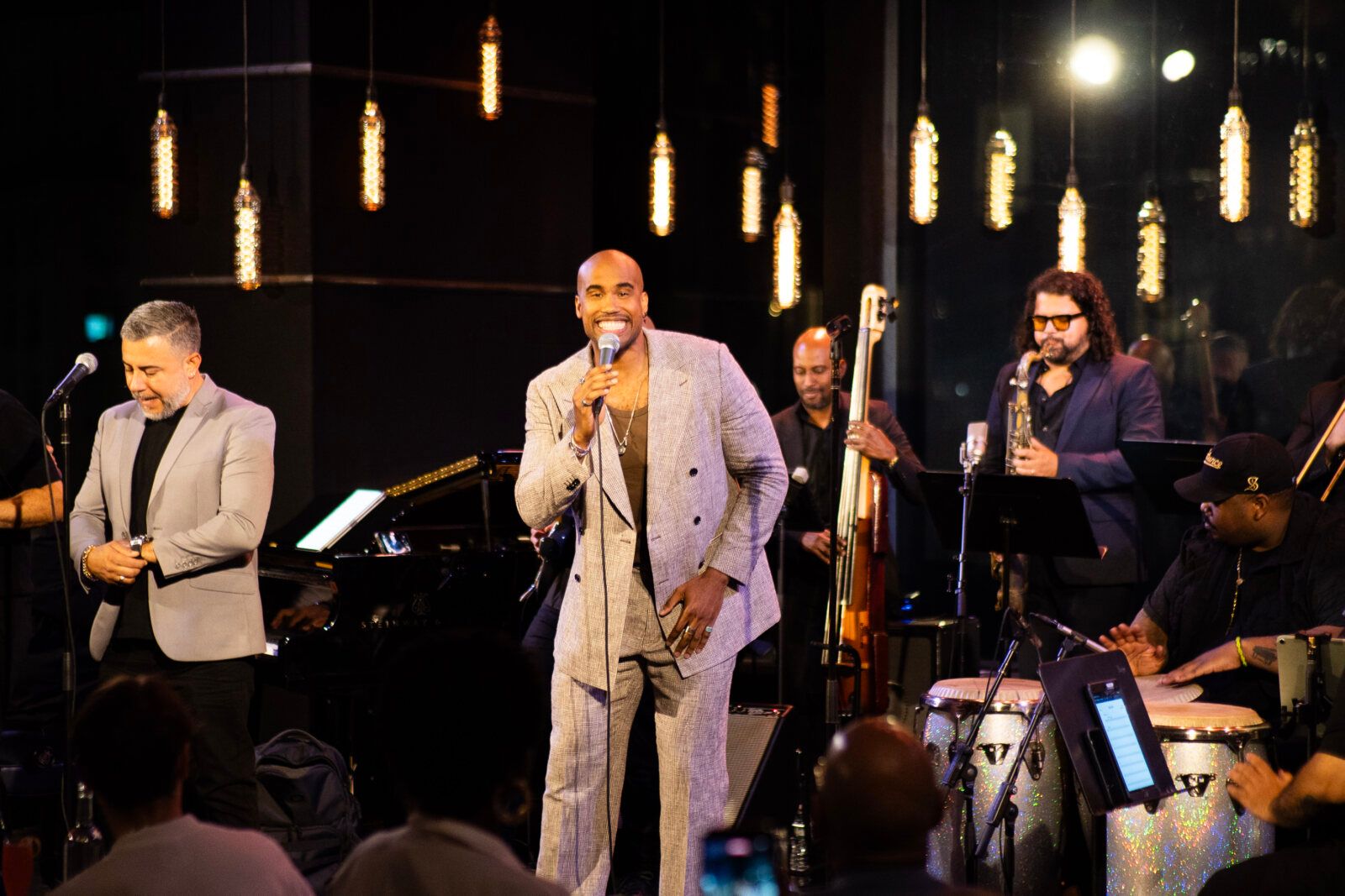 Photos: See Highlights of Anthony Almonte at Dizzy's Club — photo 8 of 28