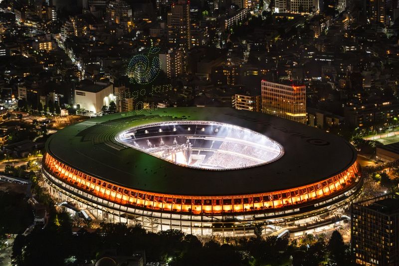 Review: Mrs. GREEN APPLE Concludes “ZENJIN MITO TO IM/MUTABLE” at Japan National Stadium Image