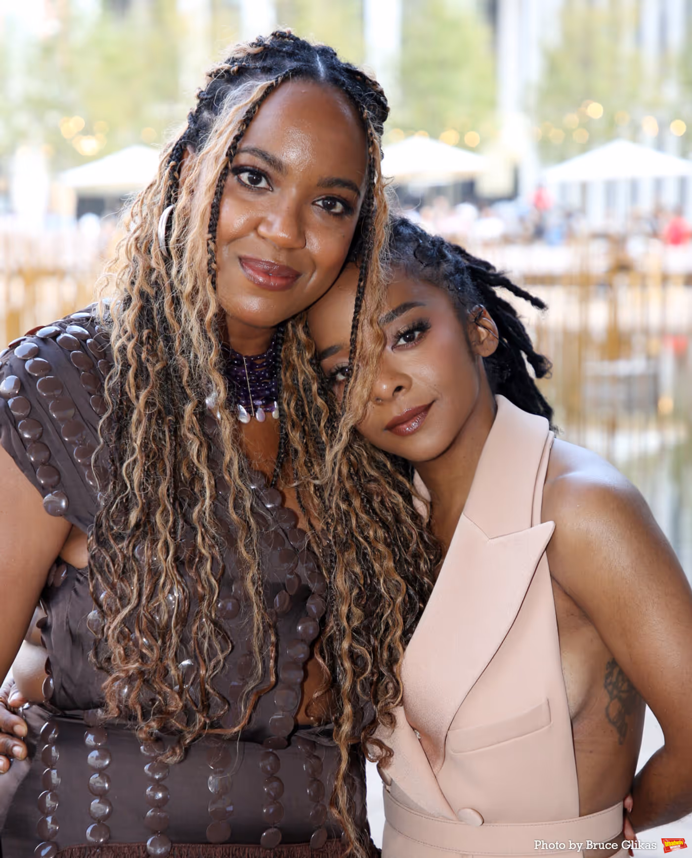 Photos: THE WHOOPI MONOLOGUES Welcomes Angela Bassett, Ayo Edebiri, Sara Bareilles and More on Opening Night Image