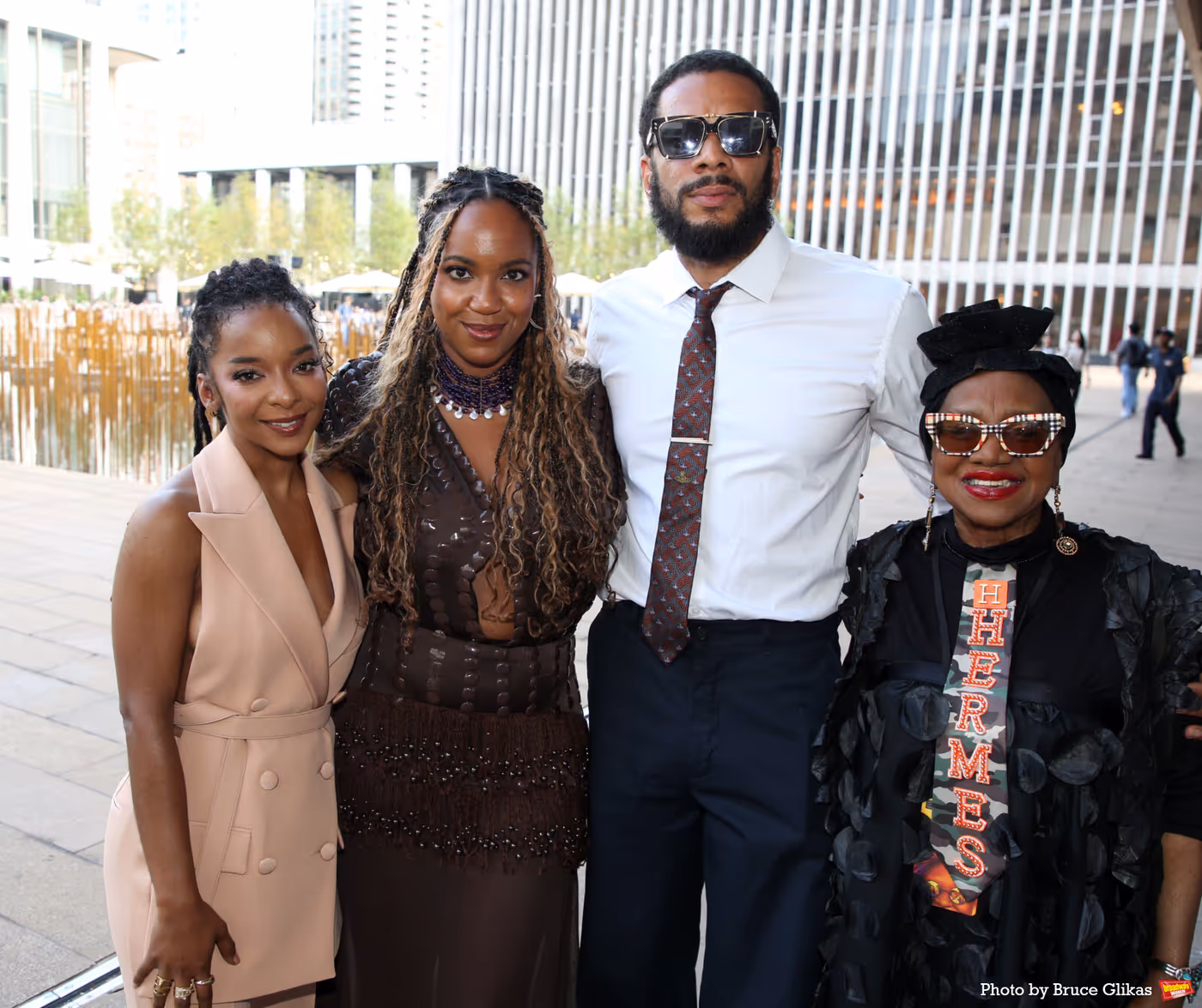 Photos: THE WHOOPI MONOLOGUES Welcomes Angela Bassett, Ayo Edebiri, Sara Bareilles and More on Opening Night Image