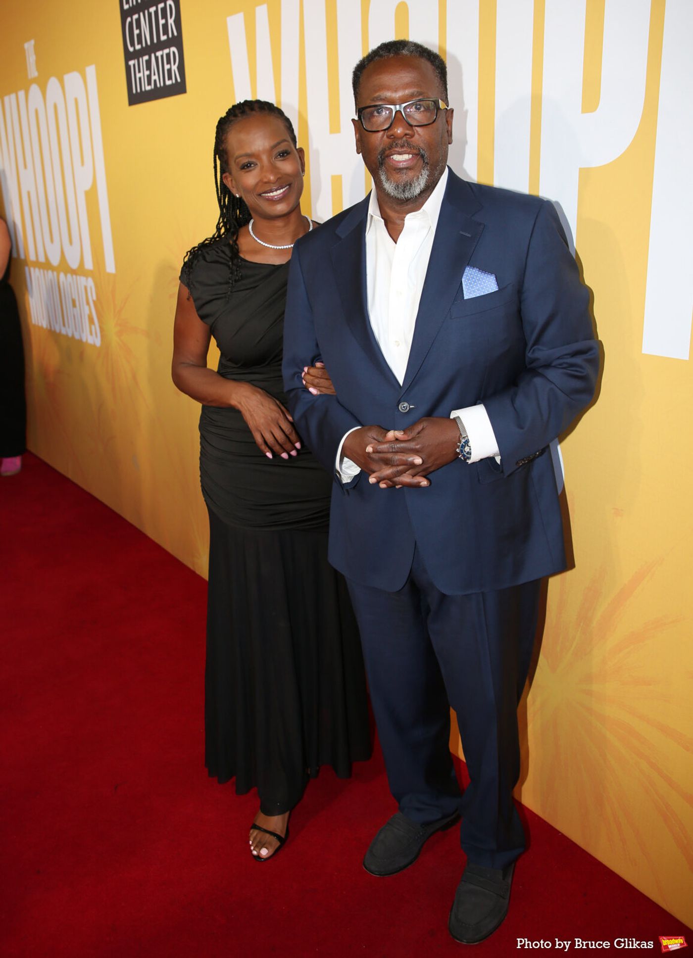 Photos: THE WHOOPI MONOLOGUES Welcomes Angela Bassett, Ayo Edebiri, Sara Bareilles and More on Opening Night Image