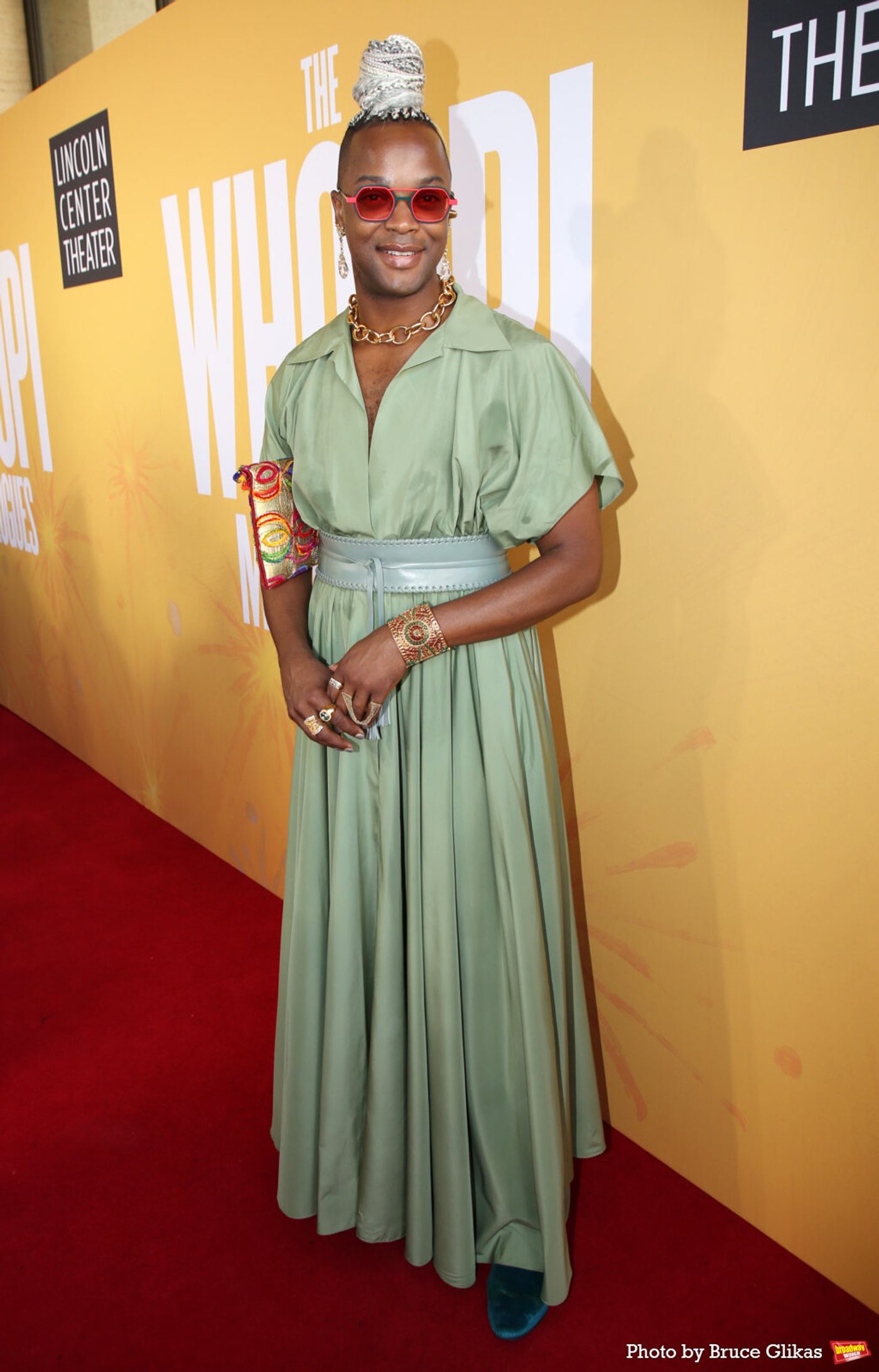 Photos: THE WHOOPI MONOLOGUES Welcomes Angela Bassett, Ayo Edebiri, Sara Bareilles and More on Opening Night Image