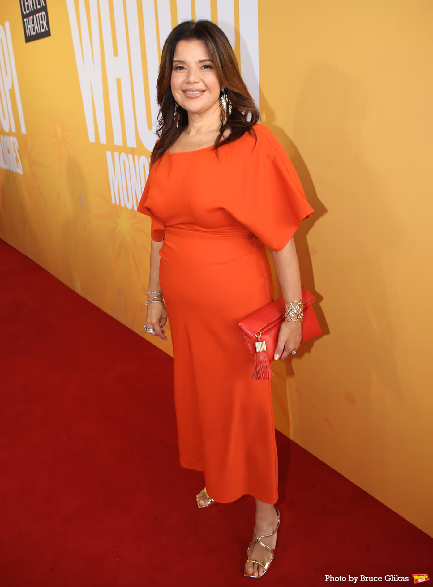 Photos: THE WHOOPI MONOLOGUES Welcomes Angela Bassett, Ayo Edebiri, Sara Bareilles and More on Opening Night Image