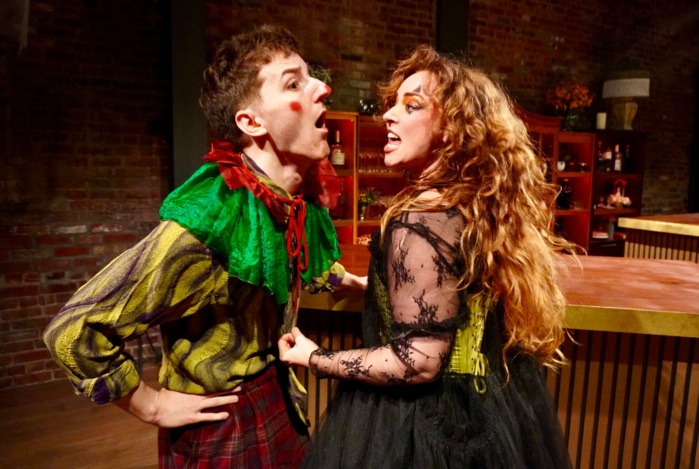 Photos: TAMING OF THE SHREW at La MaMa's Newly Renovated Club Space Image