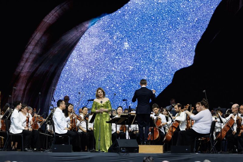 Review: Festival Napa Valley Perfectly Blends Music, Cuisine, and the Best of Wine Country Image