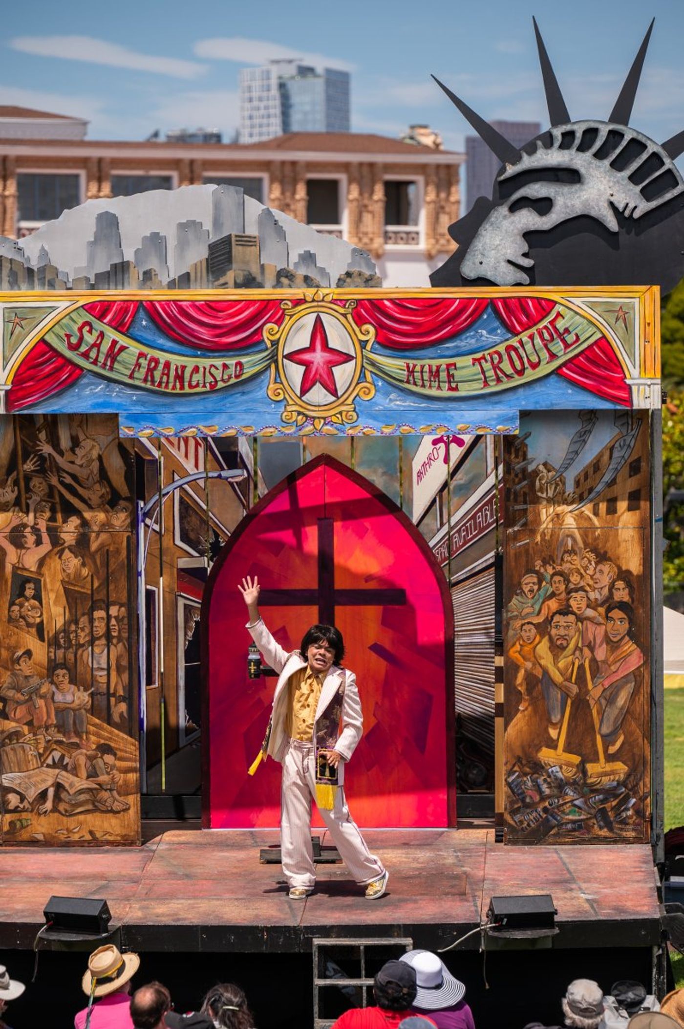 Review: WRECKAGE - A MUSICAL TRAGICOMEDY at San Francisco Mime Troupe Image