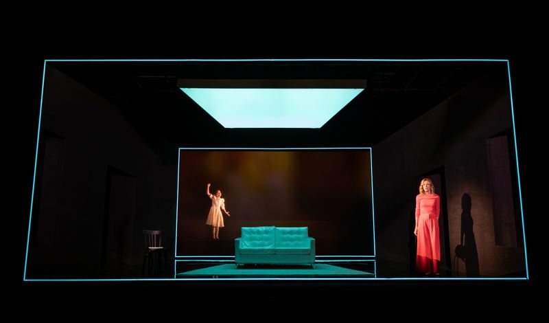 Photos: Christine Lahti in THE SMILE OF HER at the Marylebone Theatre — photo 4 of 11