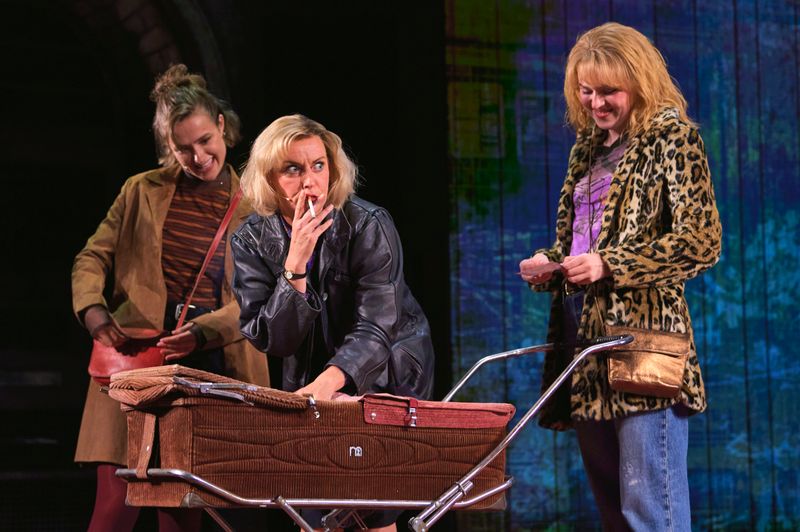 Photos: First Look at TRAINSPOTTING at London’s Theatre Royal Haymarket — photo 11 of 13