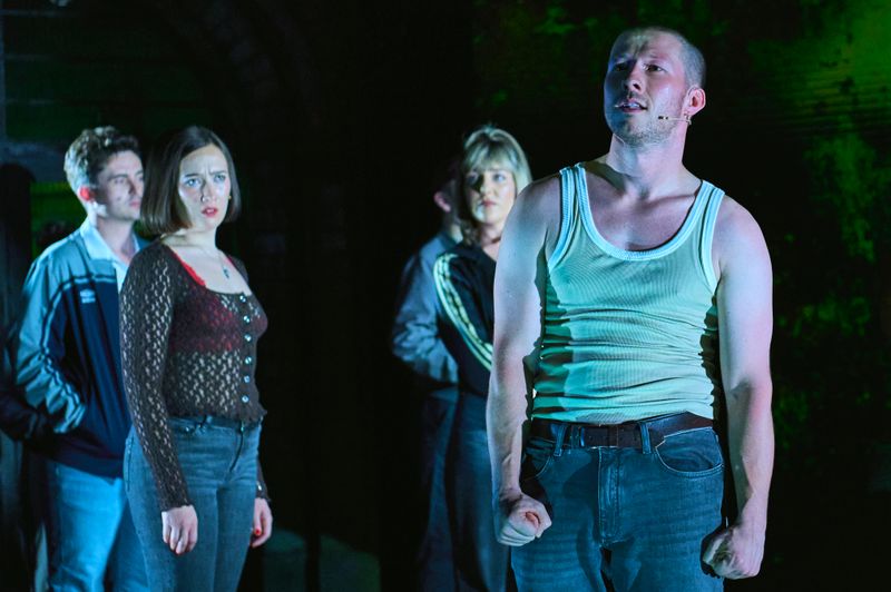 Photos: First Look at TRAINSPOTTING at London’s Theatre Royal Haymarket — photo 3 of 13