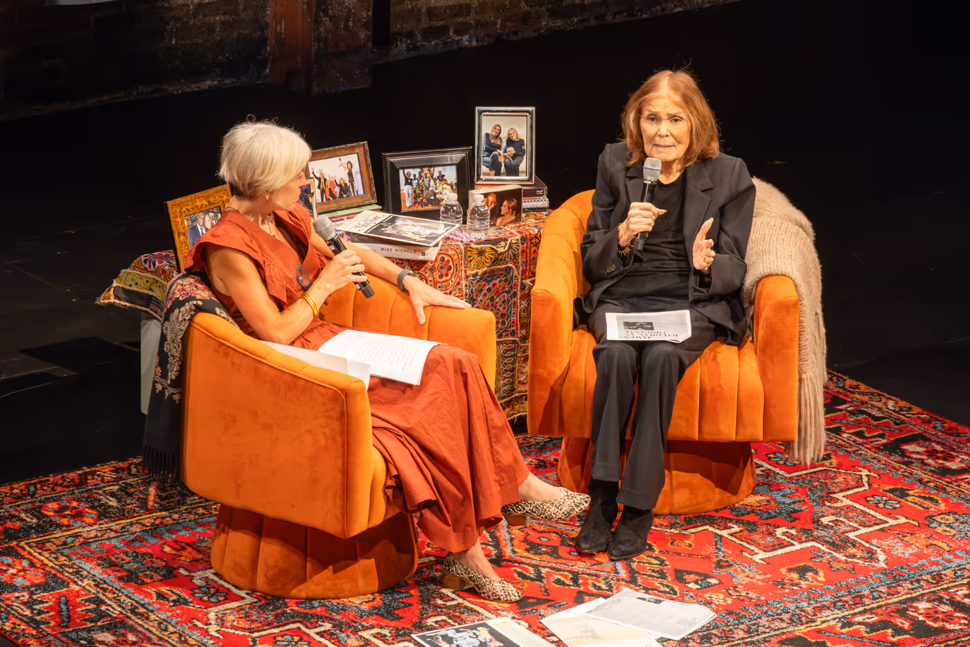 Photos: See YES TO THE UNKNOWN: A NIGHT WITH GLORIA STEINEM Off-Broadway Image