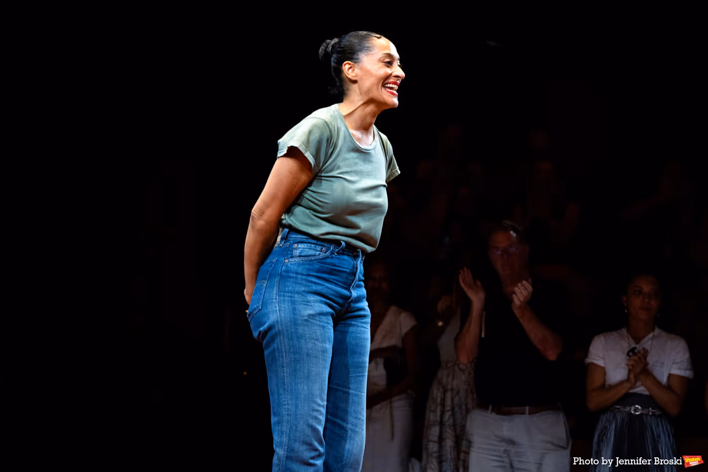 Photos: Tracee Ellis Ross Takes Bows In EVERY BRILLIANT THING Image