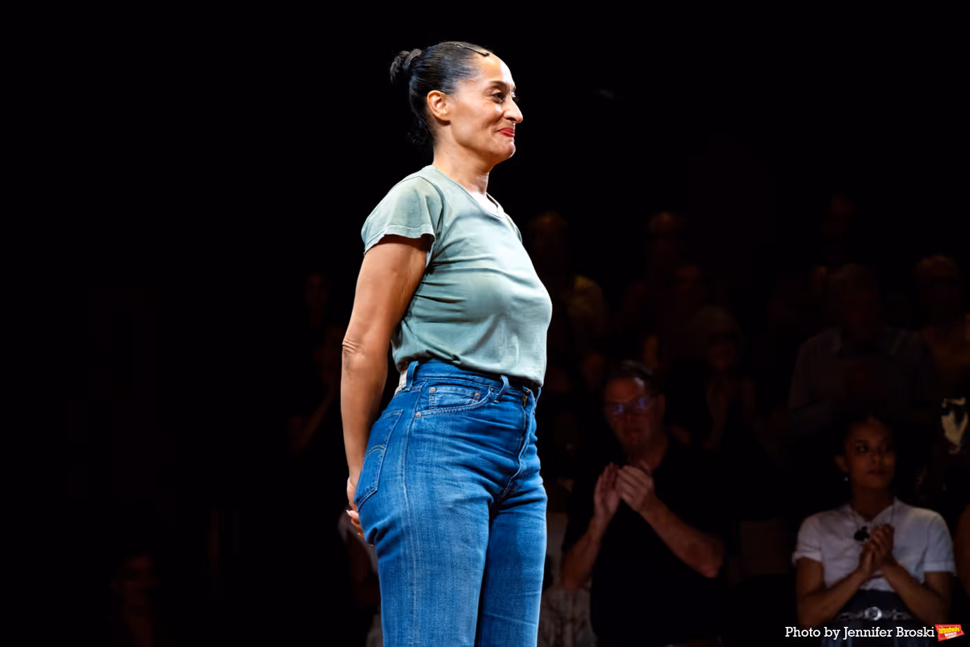Photos: Tracee Ellis Ross Takes Bows In EVERY BRILLIANT THING Image
