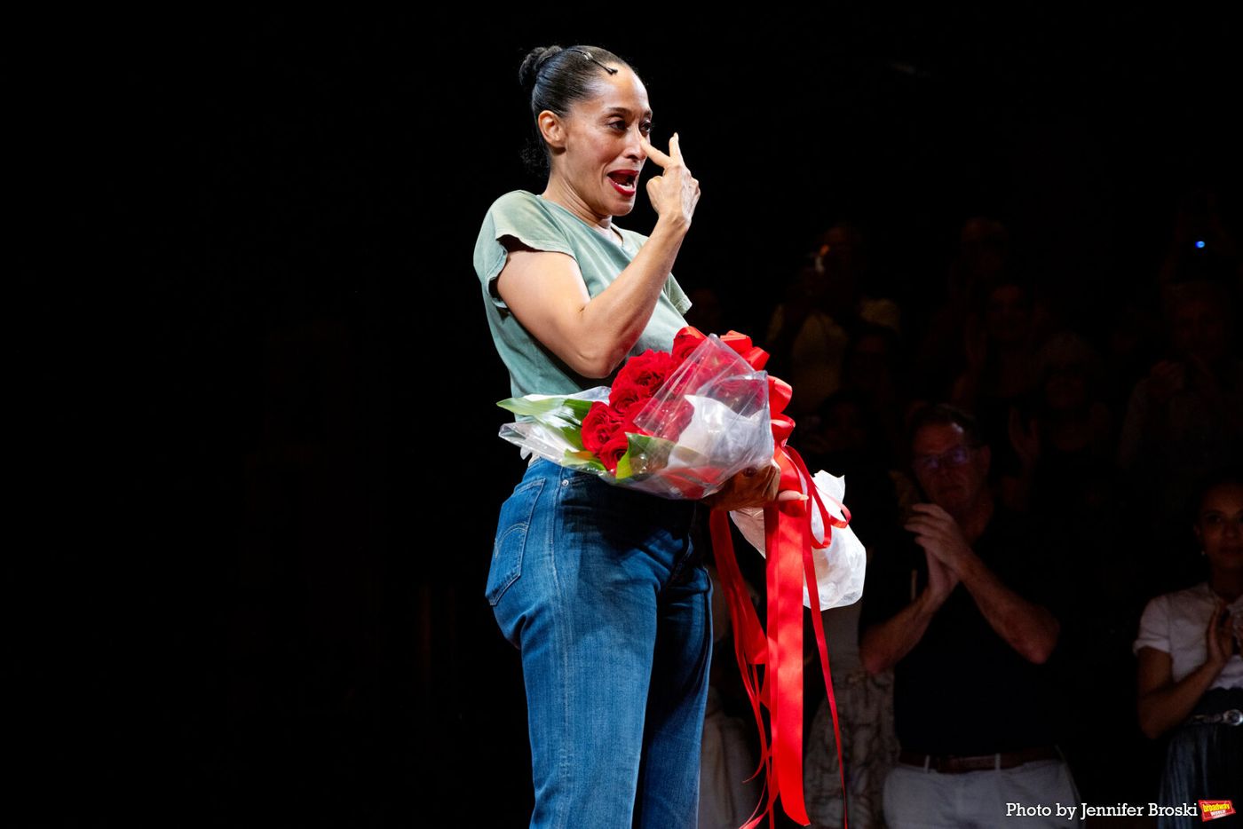 Photos: Tracee Ellis Ross Takes Bows In EVERY BRILLIANT THING Image