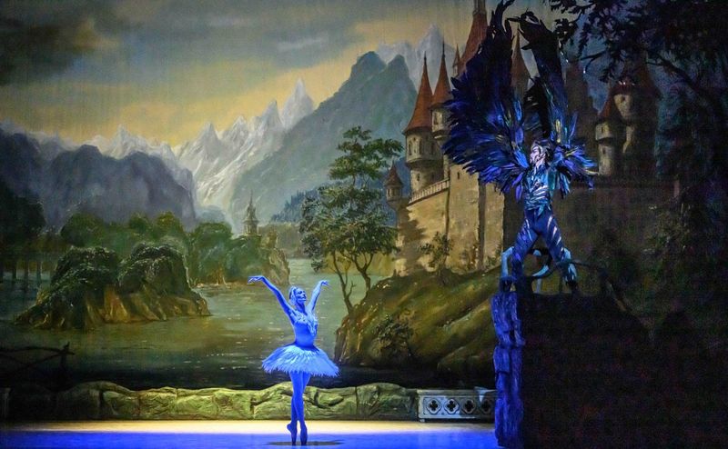 Review: SWAN LAKE, State Ballet of Georgia, London Coliseum Image