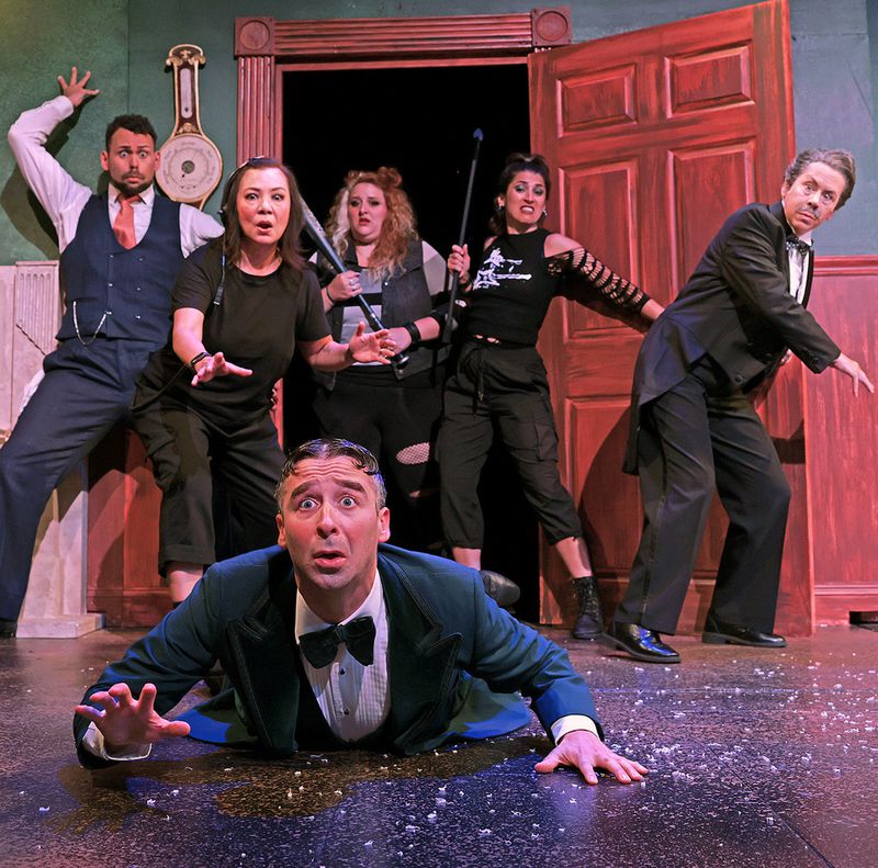 Photos: THE PLAY THAT GOES WRONG to Run at Beef & Boards Dinner Theatre — photo 3 of 4