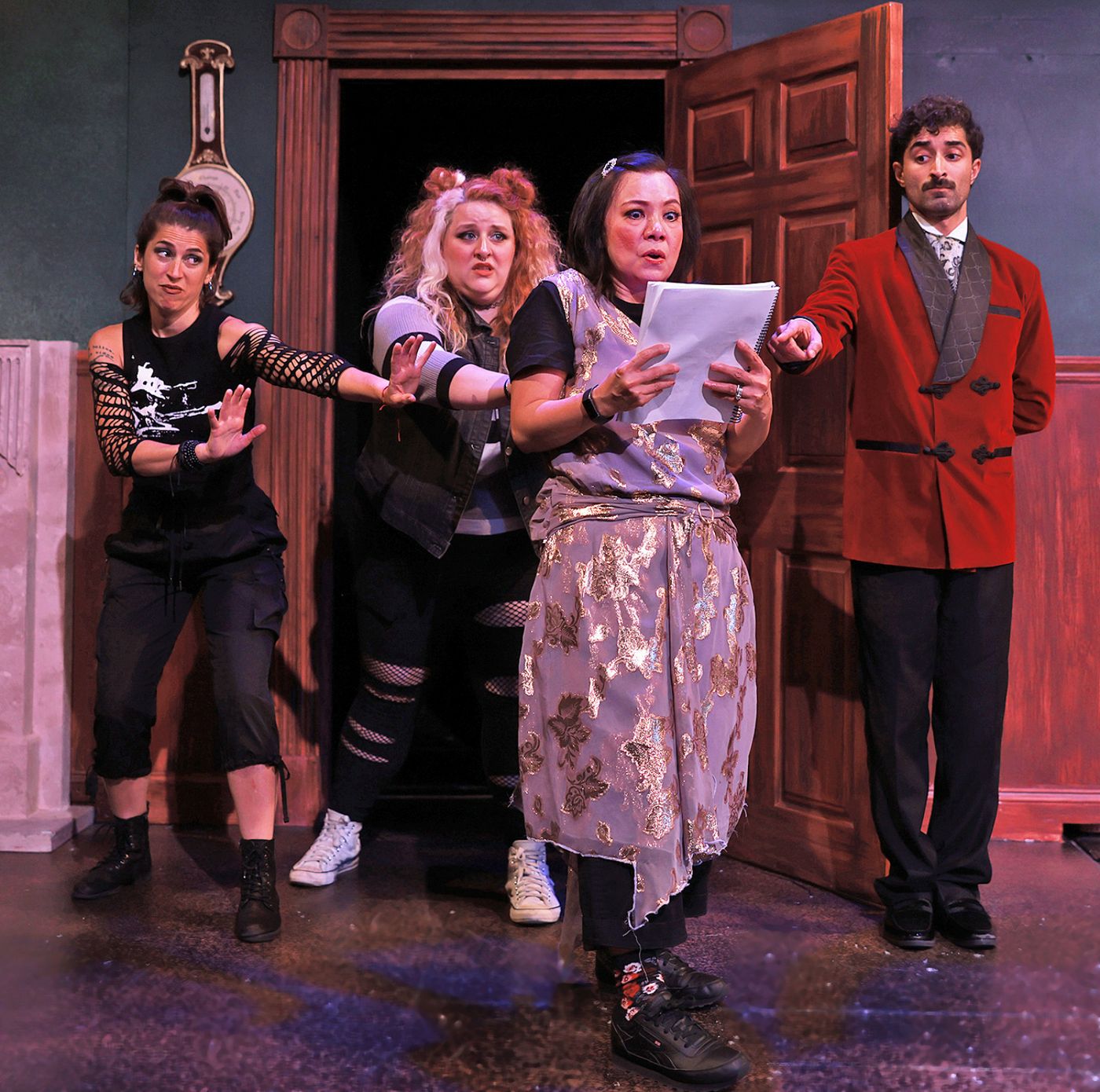 Photos: THE PLAY THAT GOES WRONG to Run at Beef & Boards Dinner Theatre Image