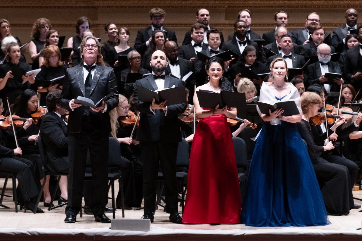 Dr. Michael Fennelly Leads America Celebrates 250 at Carnegie Hall, Bringing Together 250 Artists for an Unforgettable Celebration of America's Musical Heritage Image