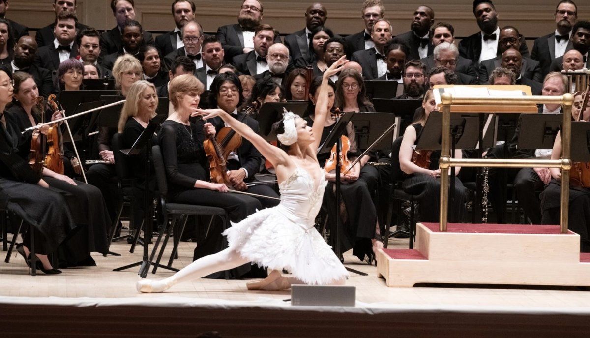 Dr. Michael Fennelly Leads America Celebrates 250 at Carnegie Hall, Bringing Together 250 Artists for an Unforgettable Celebration of America's Musical Heritage Image