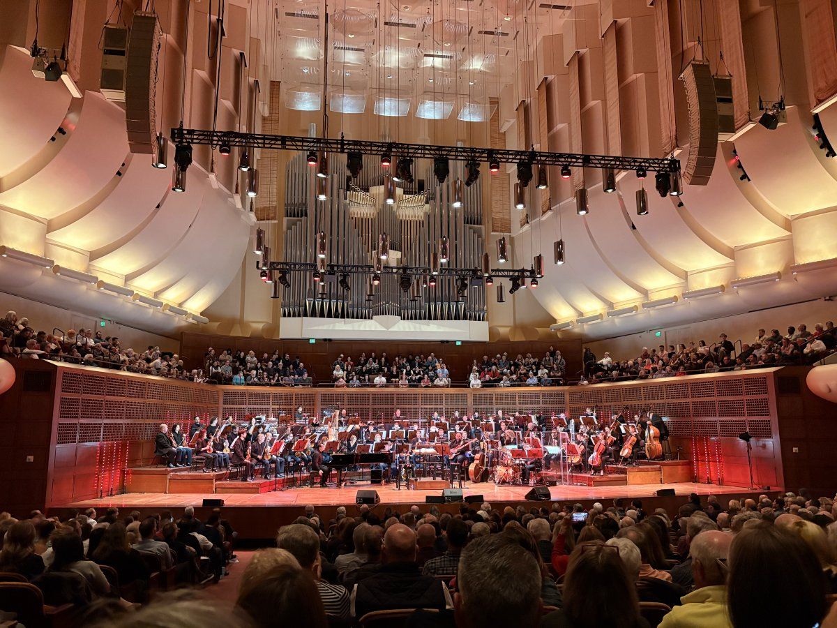 Review: AN EVENING WITH SUTTON FOSTER & KELLI O'HARA at San Francisco Symphony Image