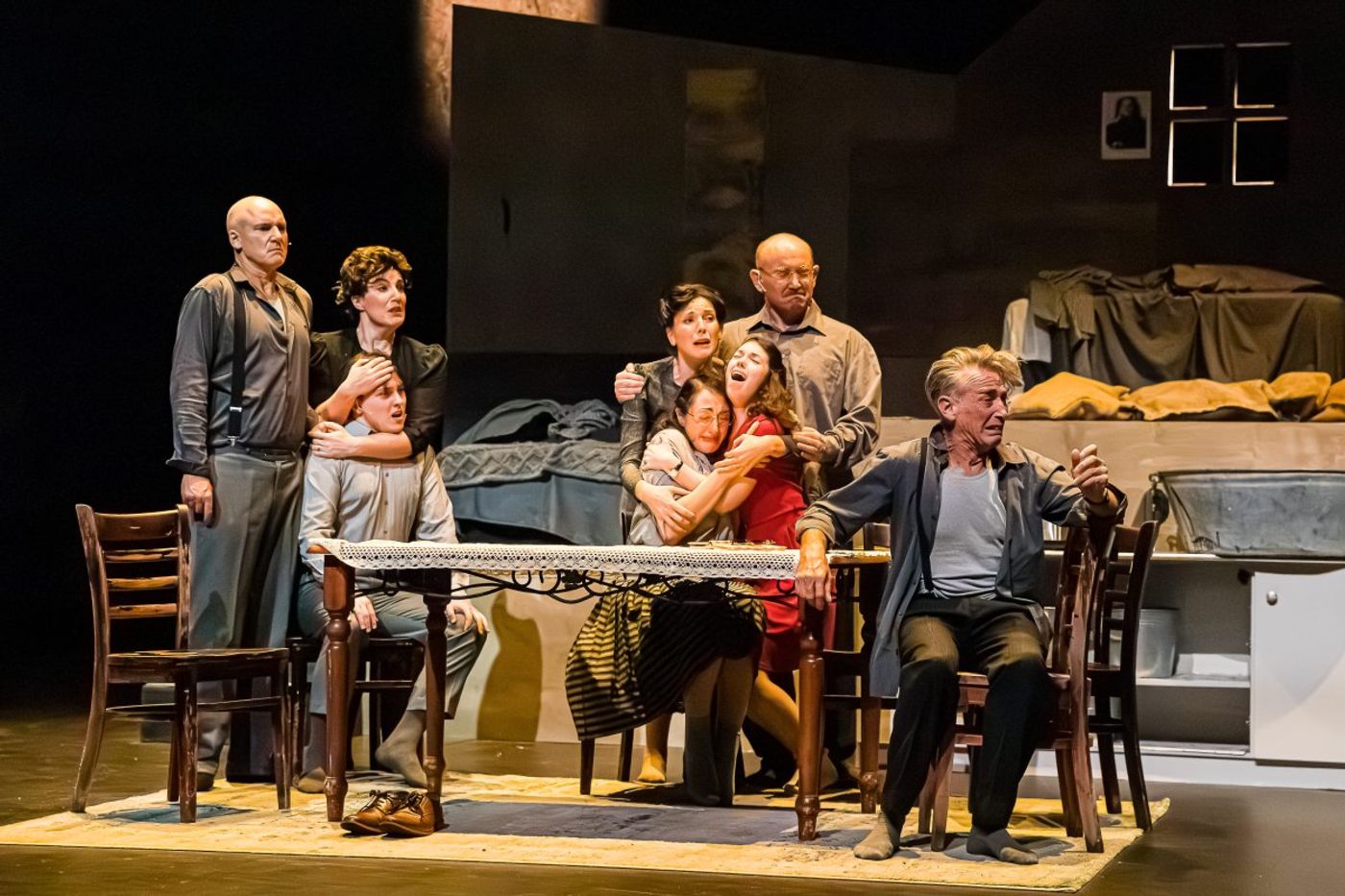 Review: THE DIARY OF ANNE FRANK at Heath Ledger Theatre Image