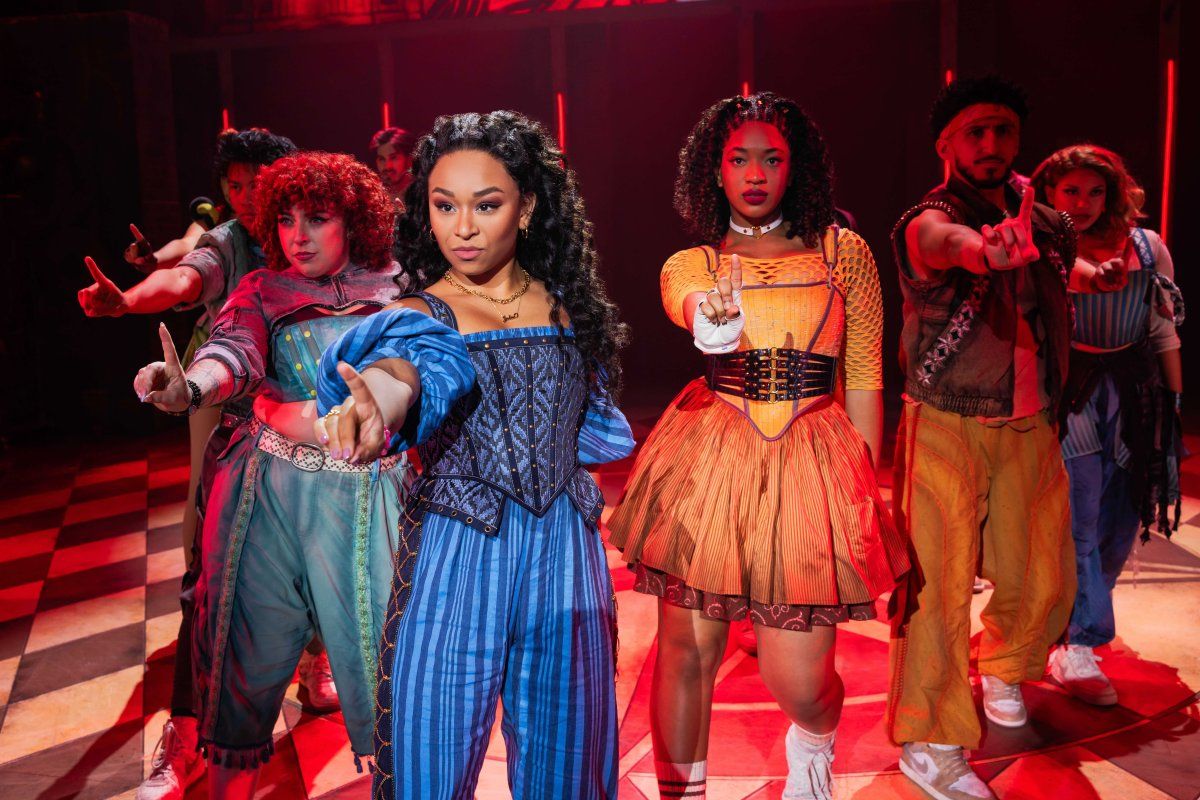 Review: & JULIET at Texas Performing Arts Image