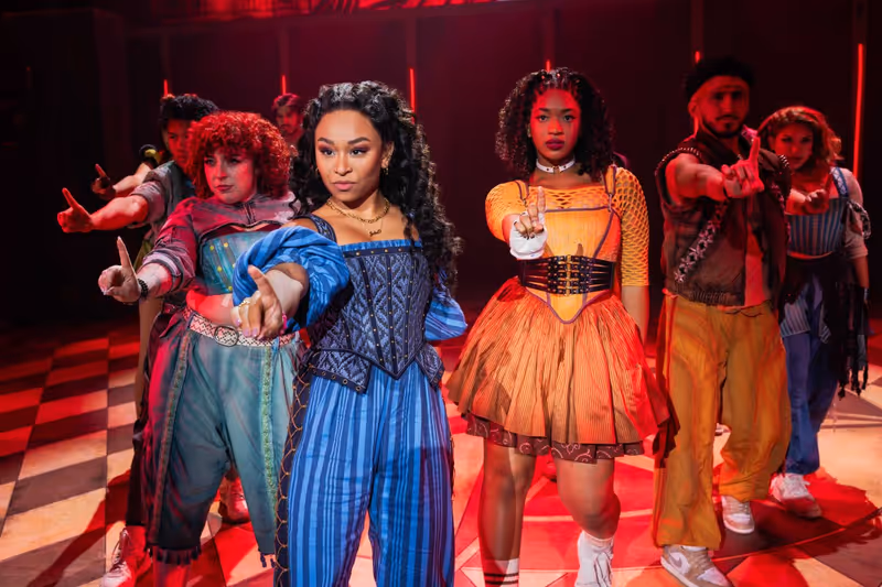 Review: & JULIET at Texas Performing Arts Image