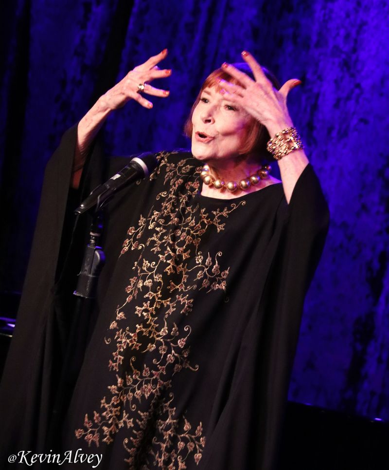 Photos: Karen Akers Brings Paris To Birdland — photo 14 of 18