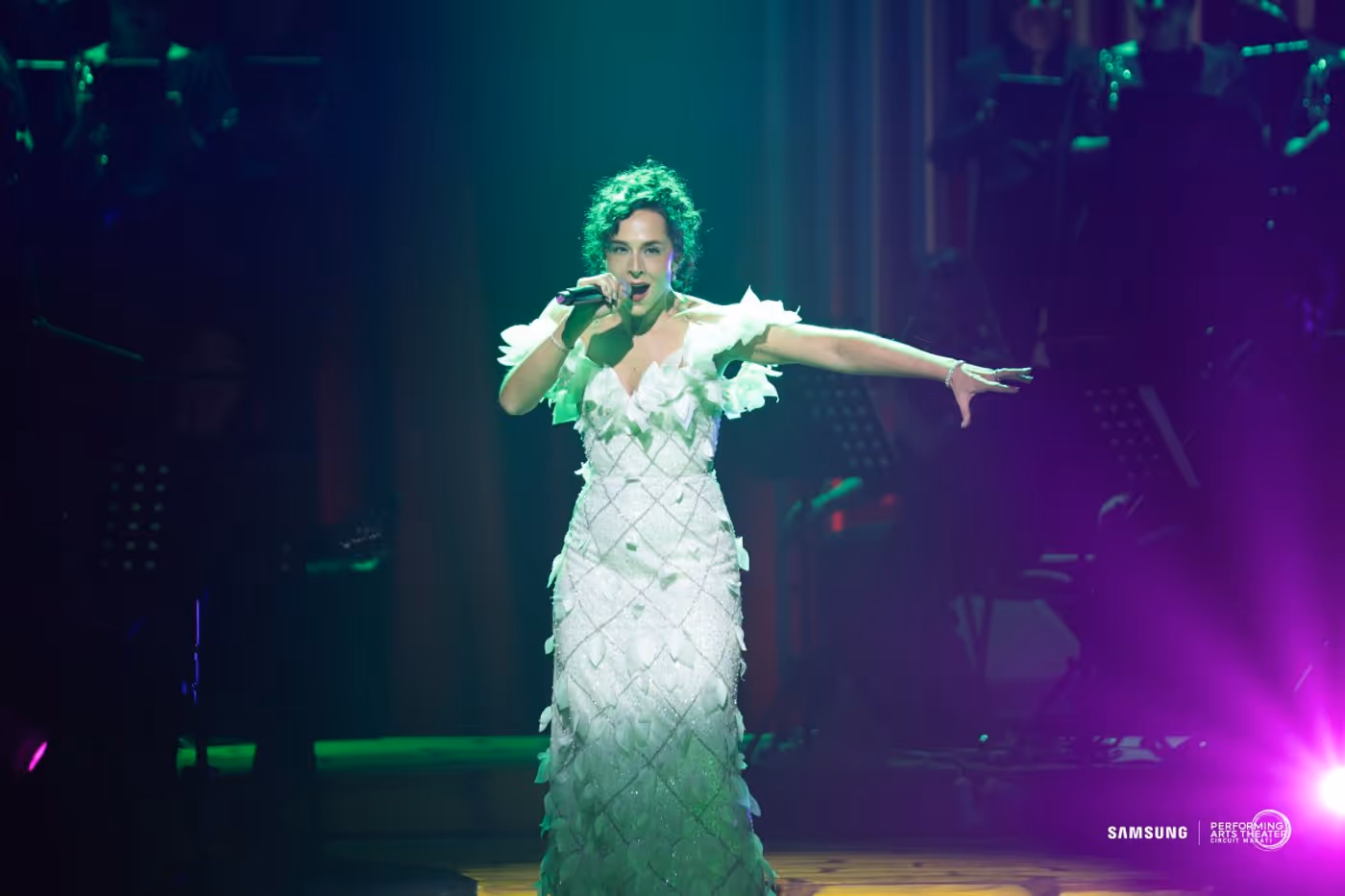PHOTOS: Lissa deGuzman, Allie Trimm Defy Gravity Manila Image
