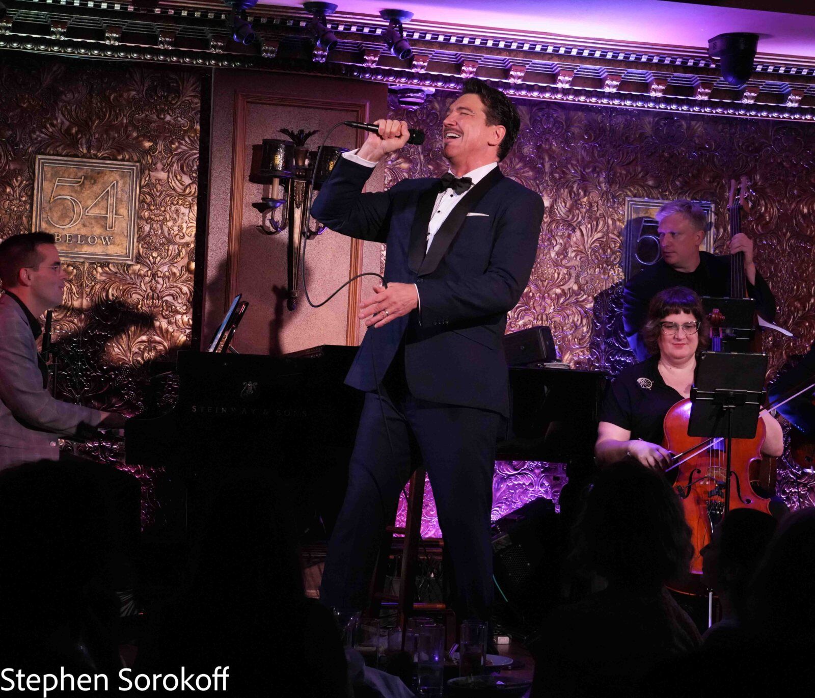 PHOTOS: Paulo Szot Returns to 54 Below with a Magical & Charming New Show — photo 4 of 14