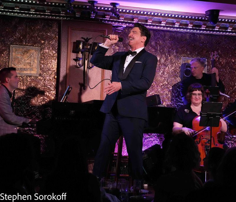 PHOTOS: Paulo Szot Returns to 54 Below with a Magical & Charming New Show — photo 4 of 14