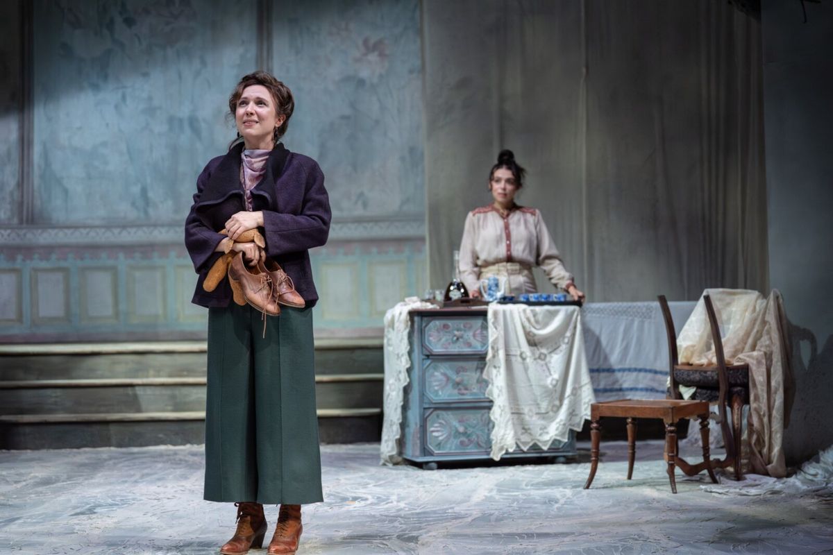 Esther Smith, Amber Gadd at Photos: Kenneth Branagh, Helen Hunt, and More in THE CHERRY ORCHARD at the Swan Theatre