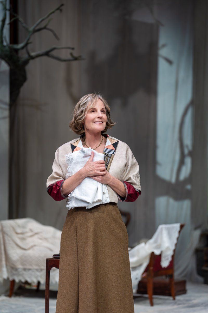 Review: THE CHERRY ORCHARD, Starring Kenneth Branagh, Royal Shakespeare Theatre Image