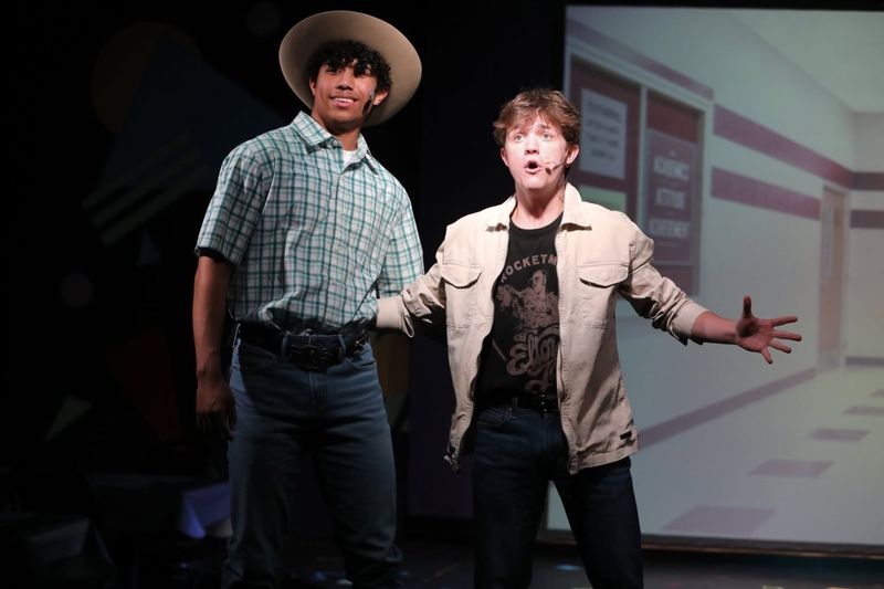 Review: FOOTLOOSE THE MUSICAL at Murry's Dinner Playhouse in Little Rock Image