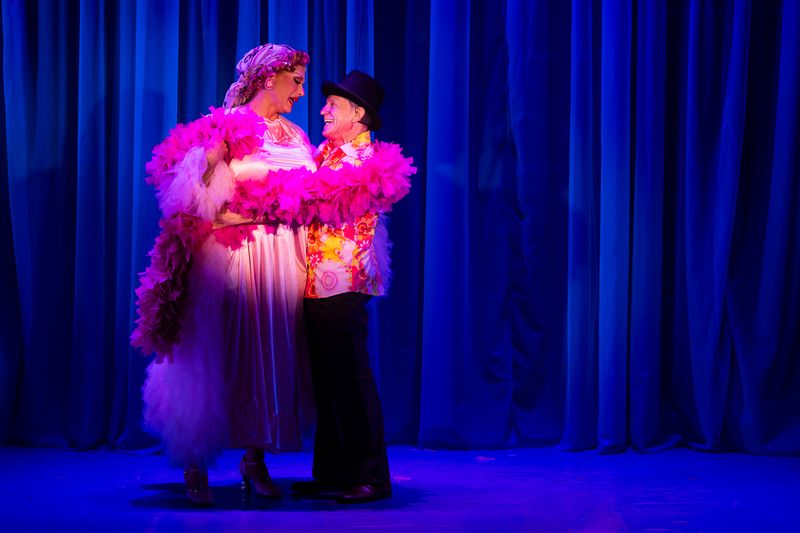 Photos/Video: HAIRSPRAY At Cape Playhouse — photo 12 of 14