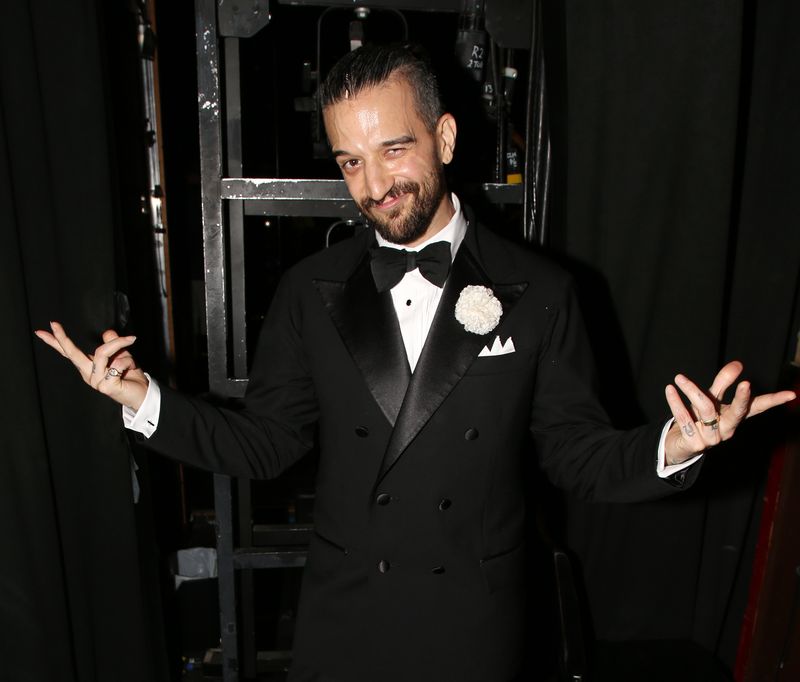 Photos: Derek Hough Visits Mark Ballas For His Return to CHICAGO on Broadway — photo 37 of 38