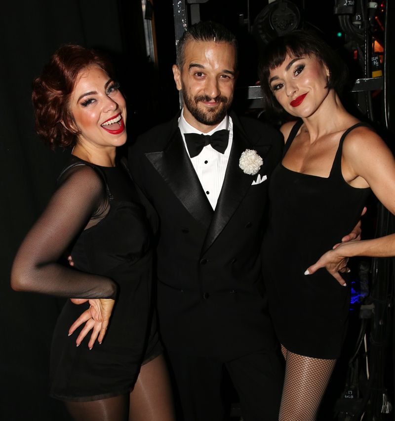 Photos: Derek Hough Visits Mark Ballas For His Return to CHICAGO on Broadway — photo 15 of 38