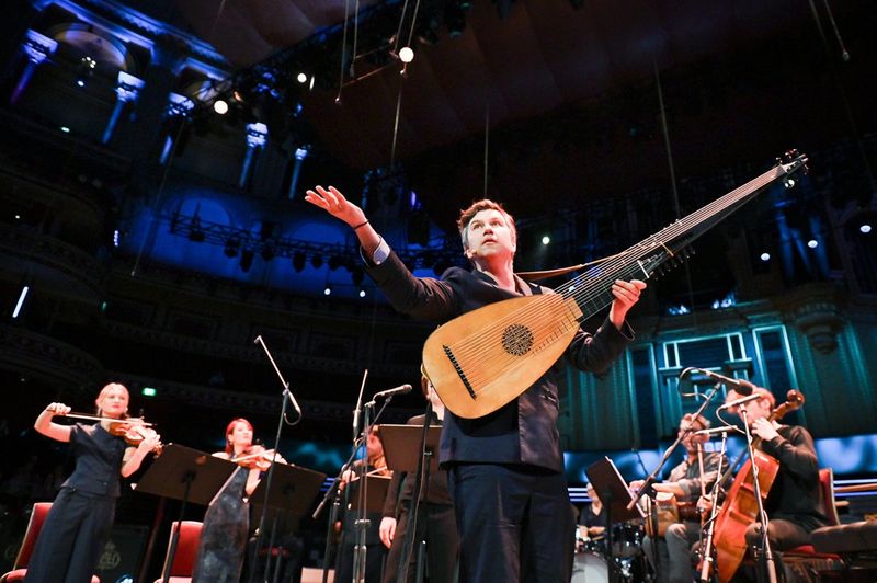 Review: BBC PROMS: LATE NIGHT BAROQUE, Royal Albert Hall Image