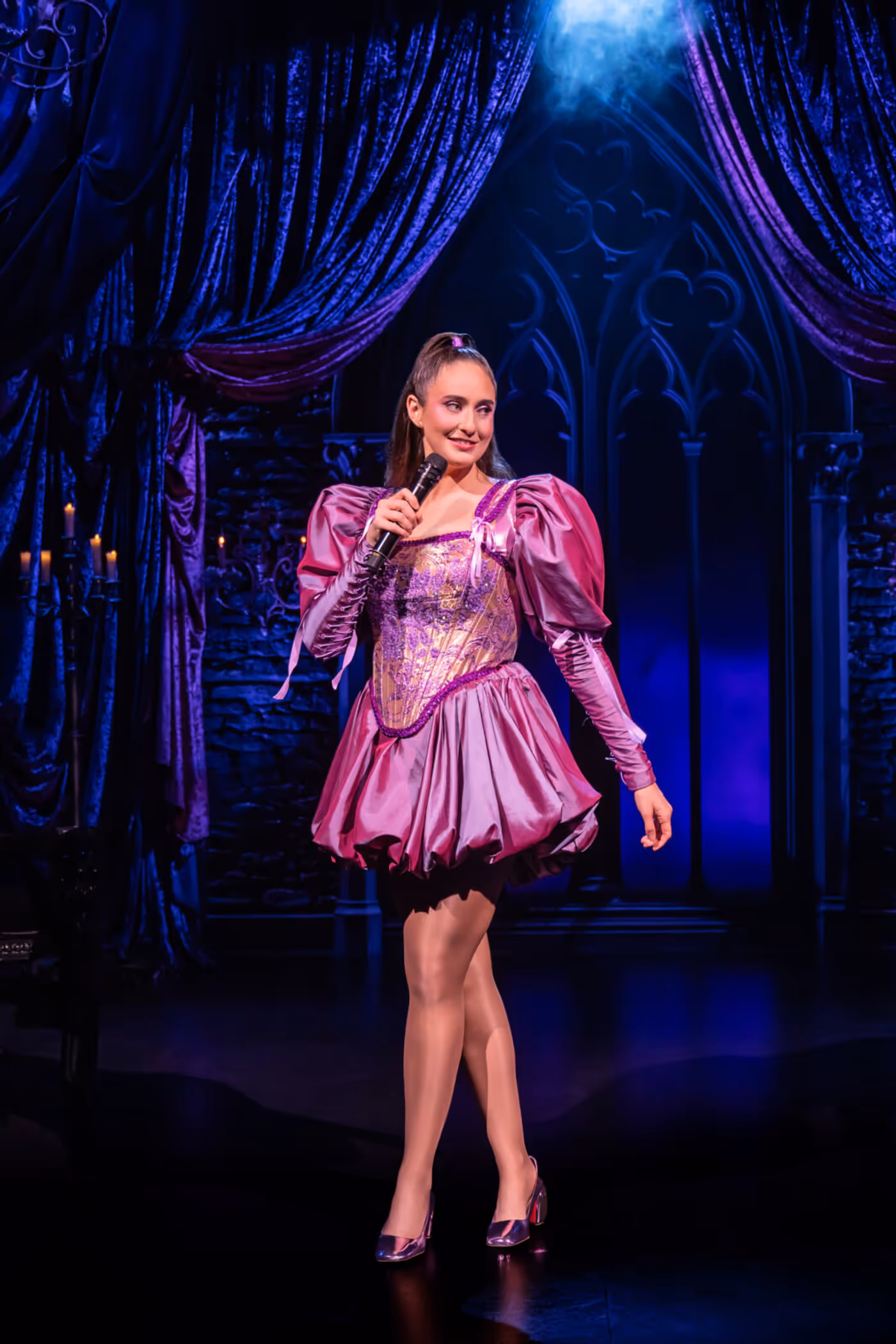 Photos: First Look at Cat Cohen in BROAD STROKES Image