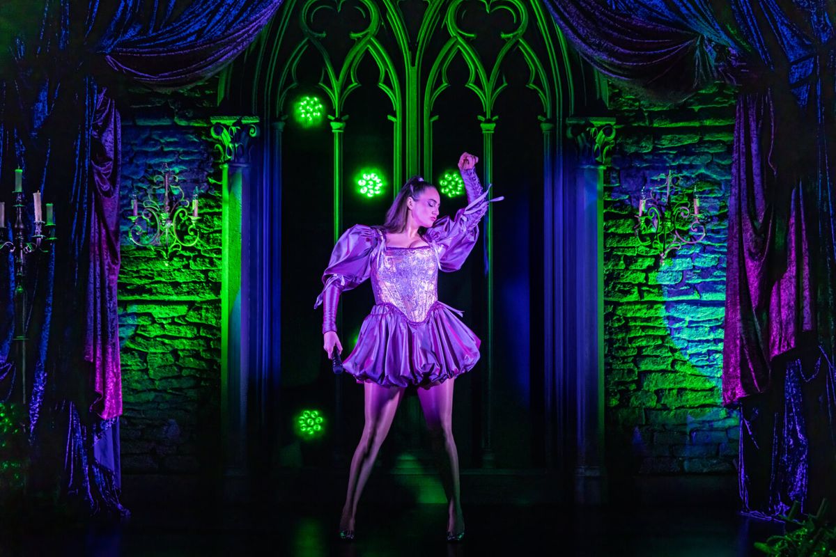 Cat Cohen at Photos: First Look at Cat Cohen in BROAD STROKES