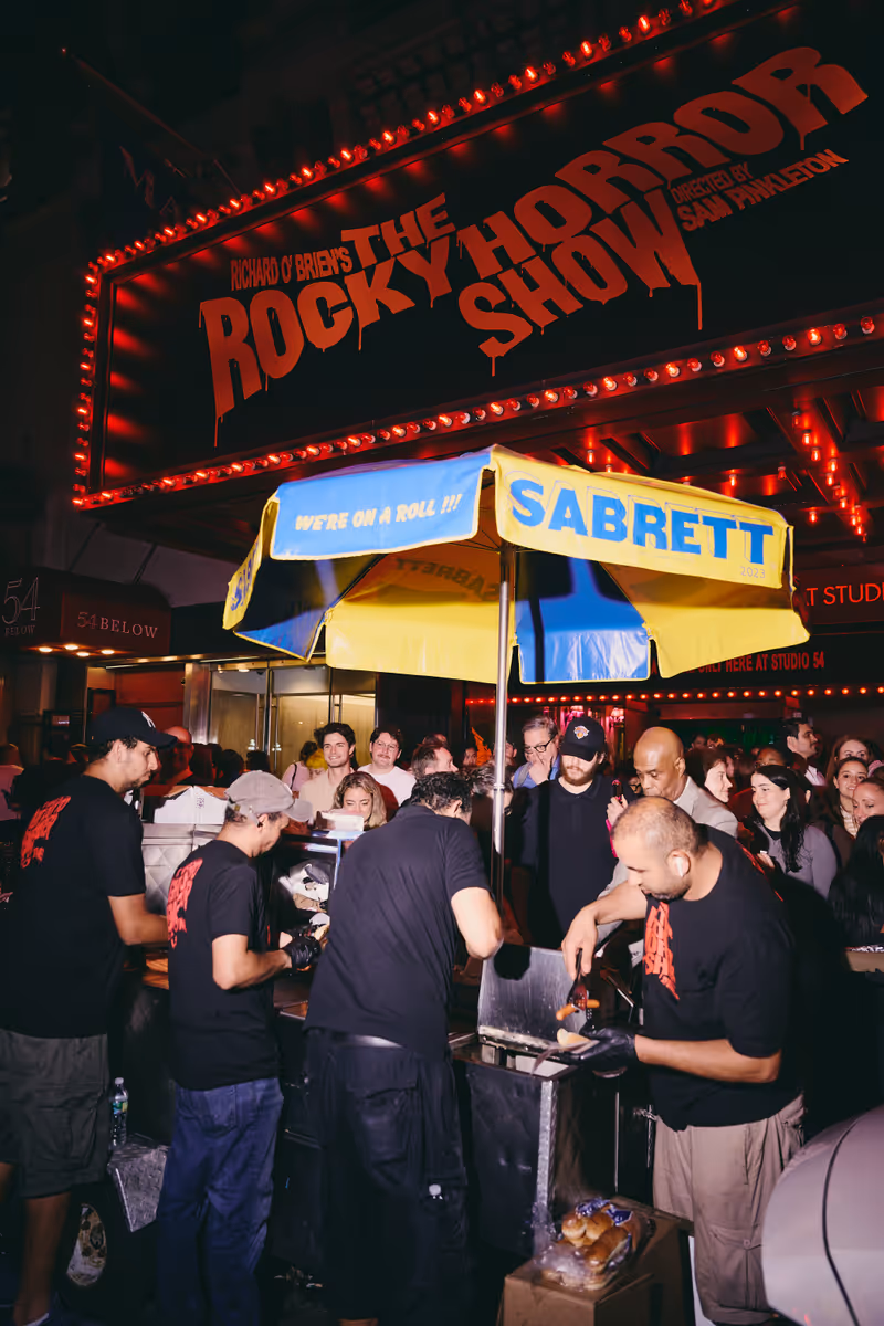 Photos: THE ROCKY HORROR SHOW Celebrates 100 Performances — photo 3 of 8
