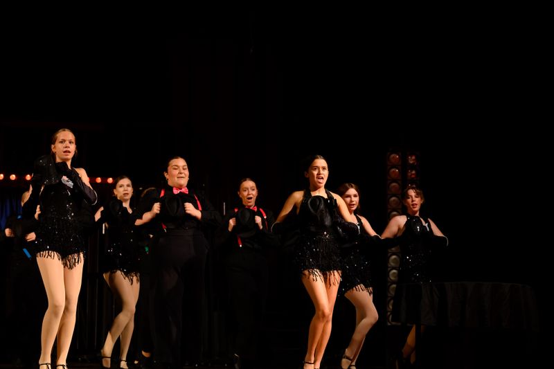 Photos: CHICAGO THE MUSICAL TEEN EDITION at Victoria Players Children's Theater — photo 2 of 34