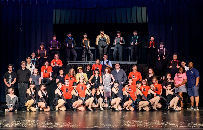 Photos: CHICAGO THE MUSICAL TEEN EDITION at Victoria Players Children's Theater — photo 33 of 34