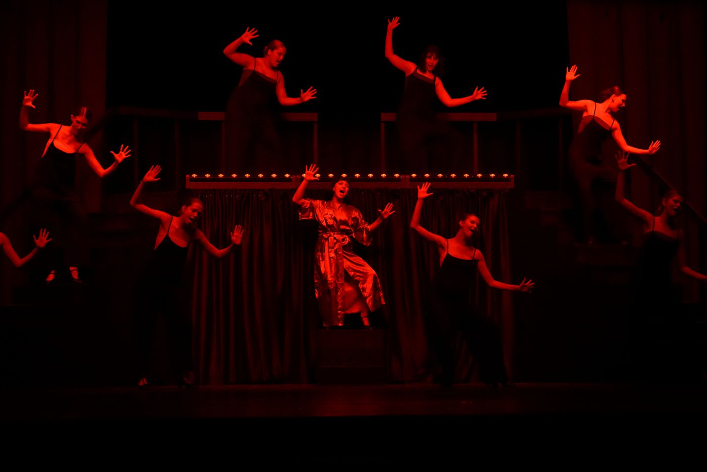 Photos: CHICAGO THE MUSICAL TEEN EDITION at Victoria Players Children's Theater Image