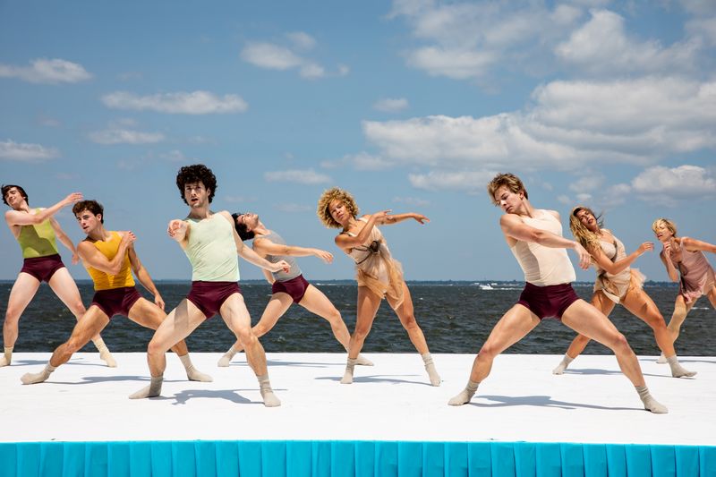 Photos/Video: Fire Island Dance Festival Raises Record 6,018 for Dancers Responding to AIDS — photo 25 of 26