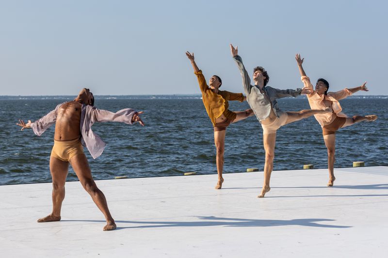 Photos/Video: Fire Island Dance Festival Raises Record 6,018 for Dancers Responding to AIDS — photo 22 of 26