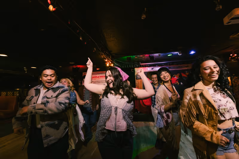 Review: AS YOU LIKE IT by Dacha Theatre Image