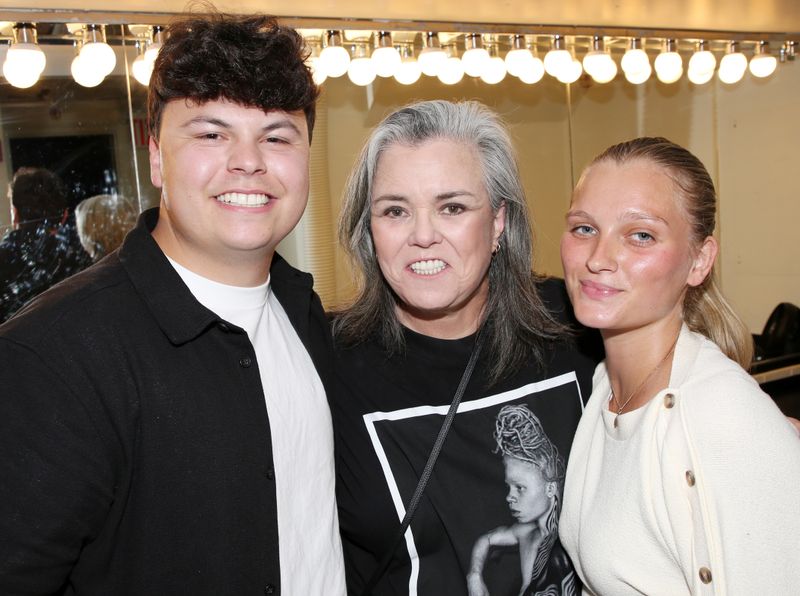 Photos: Rosie O'Donnell Celebrates Opening Night of COMMON KNOWLEDGE — photo 18 of 60