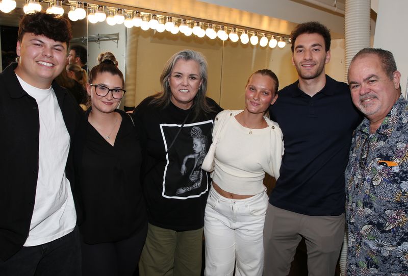 Photos: Rosie O'Donnell Celebrates Opening Night of COMMON KNOWLEDGE — photo 19 of 60